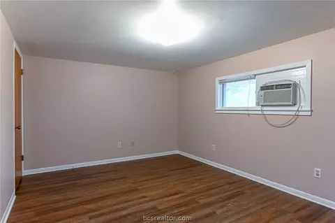 2302 Burton Dr, Bryan, TX 77802 photo 18