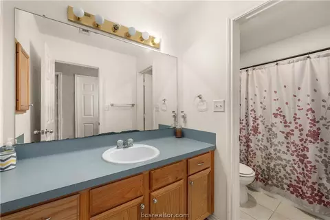 1601-1603 Enloe Ct, Bryan, TX 77802 photo 16