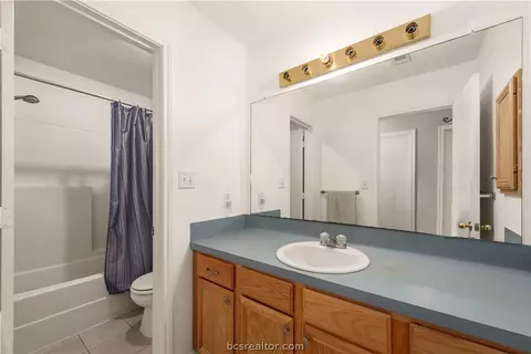 1601-1603 Enloe Ct, Bryan, TX 77802 photo 11