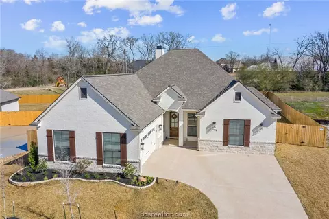 3237 Rose Hill Ln, Bryan, TX 77808 photo 1