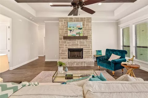 3237 Rose Hill Ln, Bryan, TX 77808 photo 6