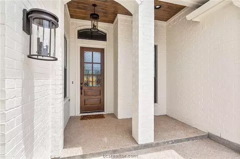 3237 Rose Hill Ln, Bryan, TX 77808 photo 2