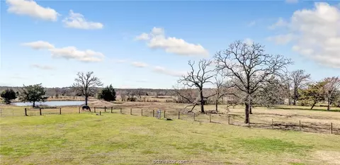 8255 Sandy Point Rd, Bryan, TX 77807 photo 27