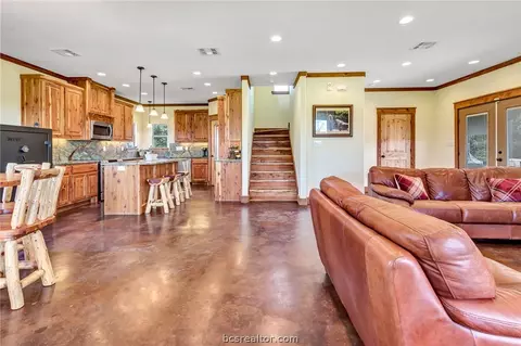 8255 Sandy Point Rd, Bryan, TX 77807 photo 8