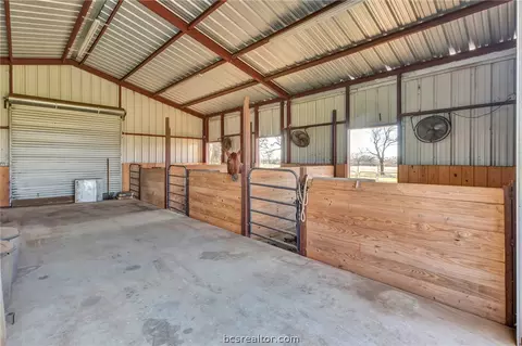 8255 Sandy Point Rd, Bryan, TX 77807 photo 29