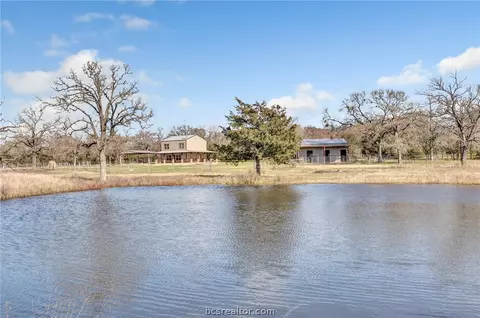 8255 Sandy Point Rd, Bryan, TX 77807 photo 34