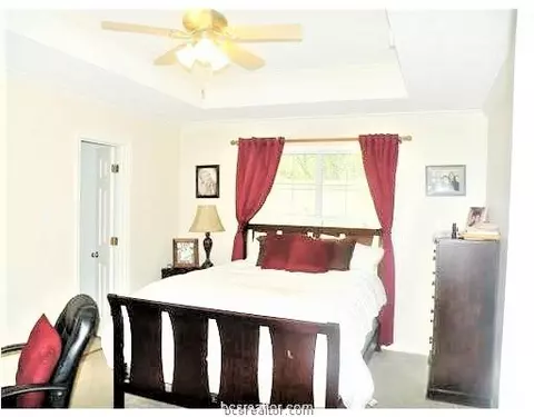 1702 Bankside Ct, Bryan, TX 77802 photo 6