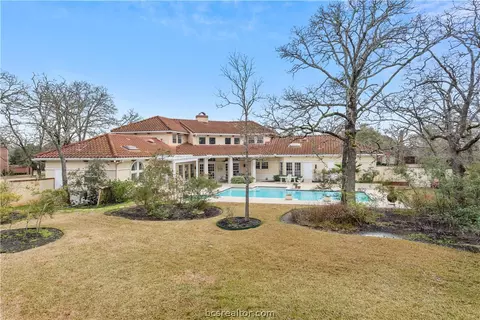 4300 Birchcrest Ln, Bryan, TX 77802 photo 31