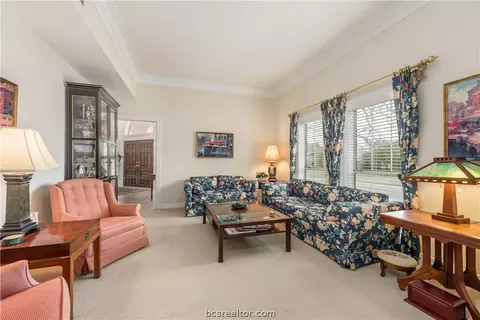 4300 Birchcrest Ln, Bryan, TX 77802 photo 9