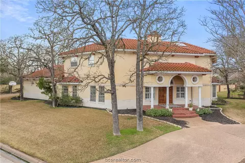 4300 Birchcrest Ln, Bryan, TX 77802 photo 4
