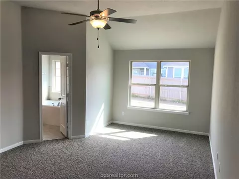 2011 Bleeker Cv, Bryan, TX 77807 photo 4