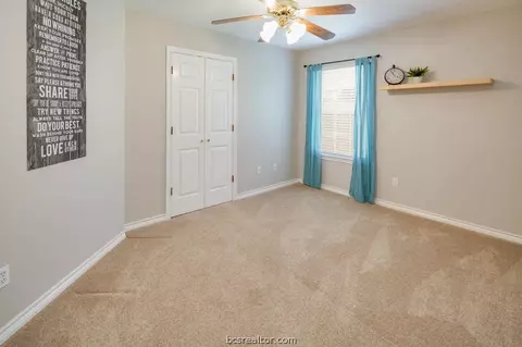4601 Brompton Ln, Bryan, TX 77802 photo 17