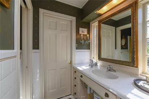 1006 Esther Blvd, Bryan, TX 77802 photo 15