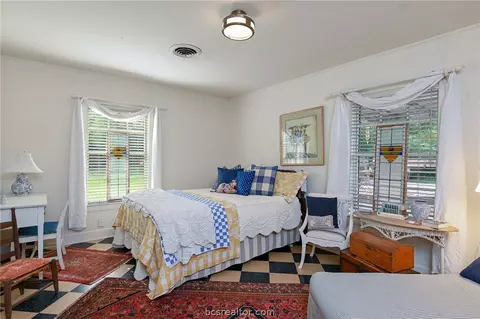 1006 Esther Blvd, Bryan, TX 77802 photo 19
