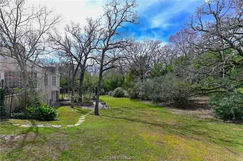 1006 Esther Blvd, Bryan, TX 77802 photo 26
