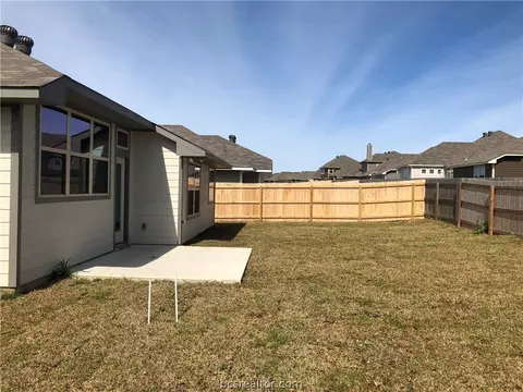 2102 Markley Dr, Bryan, TX 77807 photo 35