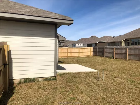 2102 Markley Dr, Bryan, TX 77807 photo 34