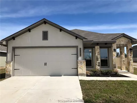 2102 Markley Dr, Bryan, TX 77807 photo 1