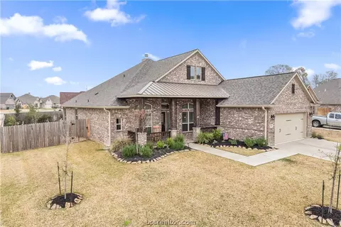 2901 Cinder Ct, Bryan, TX 77808 photo 2