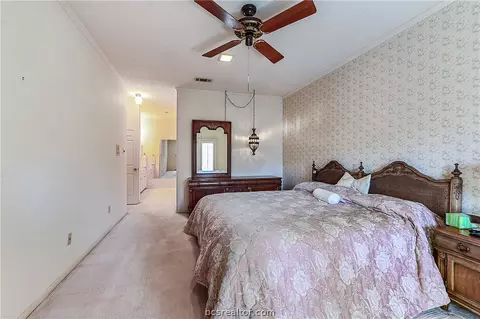 703 Walker St, Bryan, TX 77802 photo 13