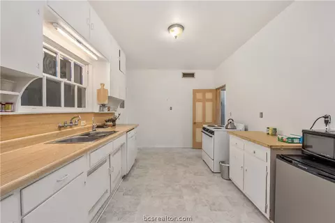 1007 W 26th St, Bryan, TX 77803 photo 7