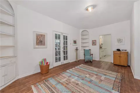 1007 W 26th St, Bryan, TX 77803 photo 8