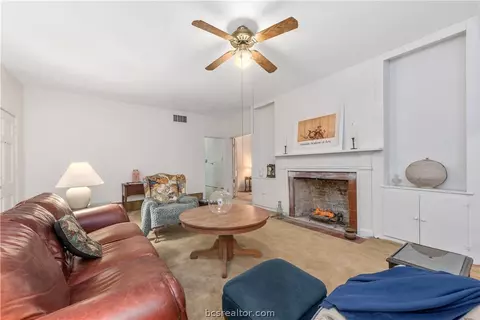 1007 W 26th St, Bryan, TX 77803 photo 3