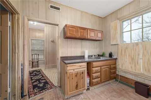 1007 W 26th St, Bryan, TX 77803 photo 15