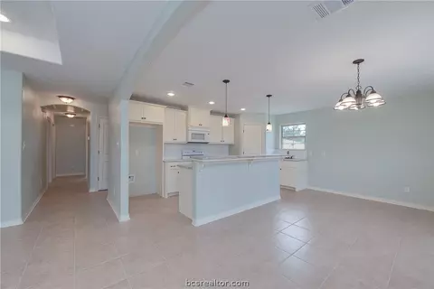 3640 Rabbit Ln, Bryan, TX 77808 photo 8