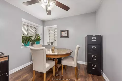 2312 Devonshire St, Bryan, TX 77802 photo 11