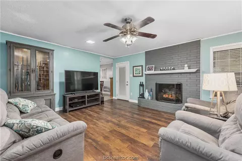2312 Devonshire St, Bryan, TX 77802 photo 5