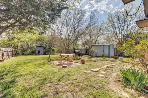 2230 Howell, Bryan, TX 77803 photo 20