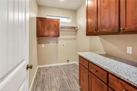 1922 Debbie Dr, Bryan, TX 77802 photo 20