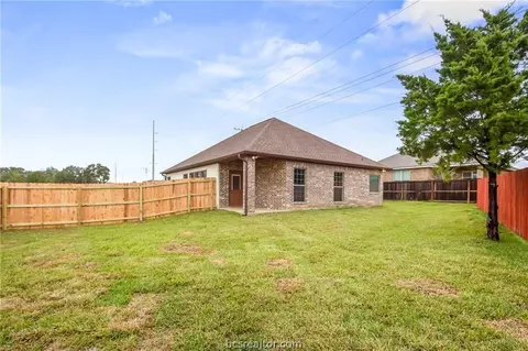 1922 Debbie Dr, Bryan, TX 77802 photo 22