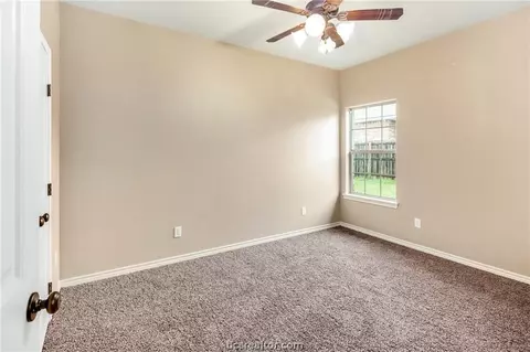 1922 Debbie Dr, Bryan, TX 77802 photo 18