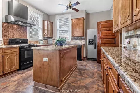 708 S Bryan, Bryan, TX 77803 photo 17