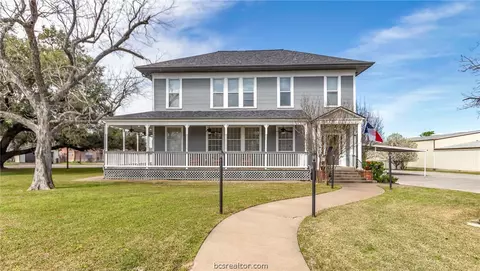 708 S Bryan, Bryan, TX 77803 photo 3