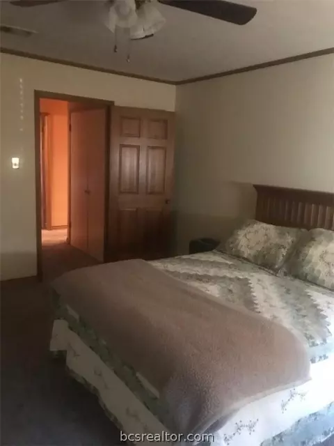 2100 Windsor Drive 35, Bryan, TX 77802 photo 9