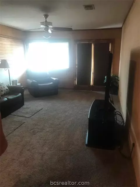 2100 Windsor Drive 35, Bryan, TX 77802 photo 10