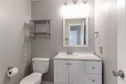 2812 Forest Bnd, Bryan, TX 77801 photo 8