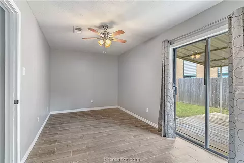 2812 Forest Bnd, Bryan, TX 77801 photo 10