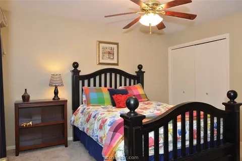 913 Westview St, Bryan, TX 77802 photo 24