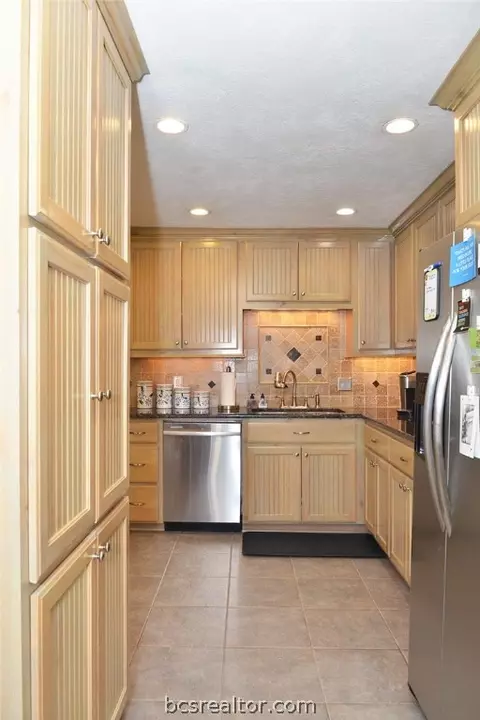 913 Westview St, Bryan, TX 77802 photo 13