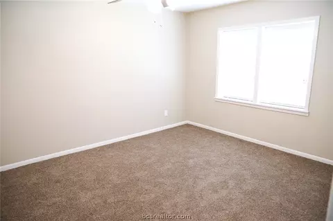 210 Ehlinger Dr, Bryan, TX 77801 photo 11