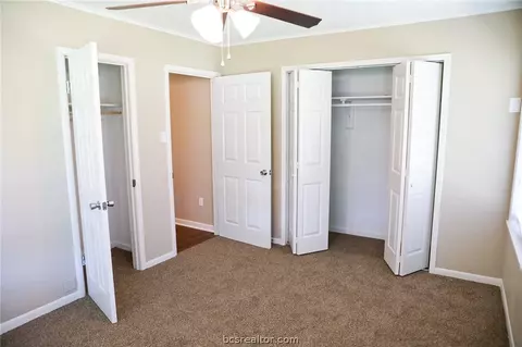 210 Ehlinger Dr, Bryan, TX 77801 photo 14