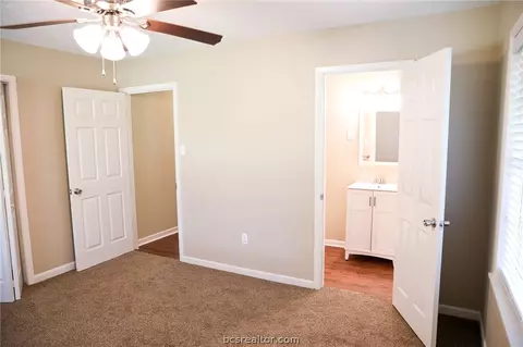 210 Ehlinger Dr, Bryan, TX 77801 photo 19
