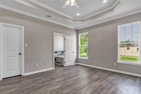 809 W 17th St, Bryan, TX 77803 photo 10