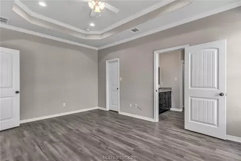 809 W 17th St, Bryan, TX 77803 photo 9