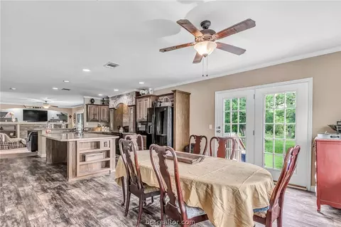 13590 Garrett Ln, Bryan, TX 77808 photo 15