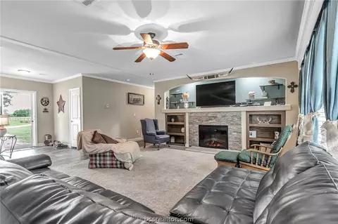 13590 Garrett Ln, Bryan, TX 77808 photo 7